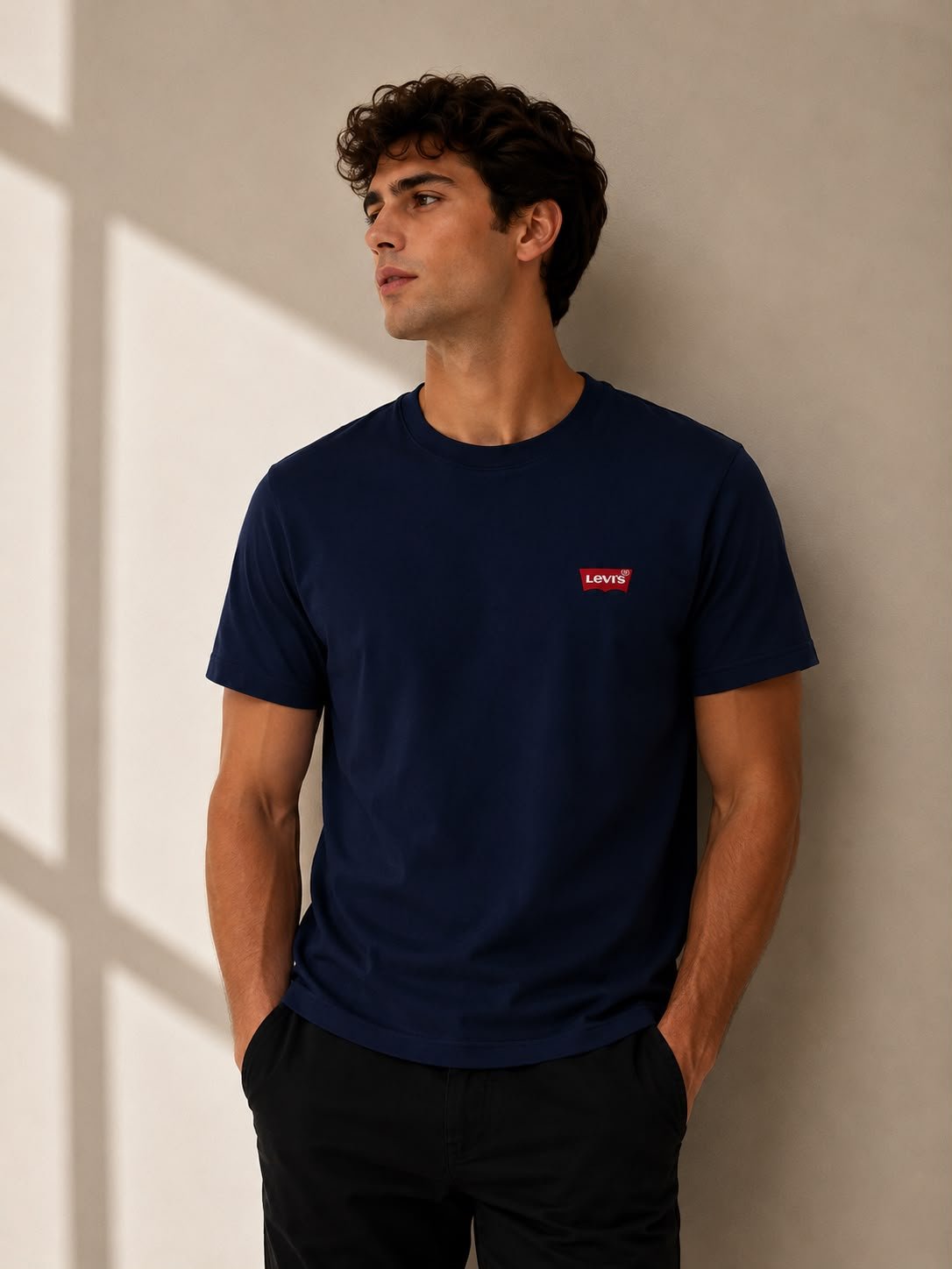 Camiseta Levi's Básicas - Azul Escuro